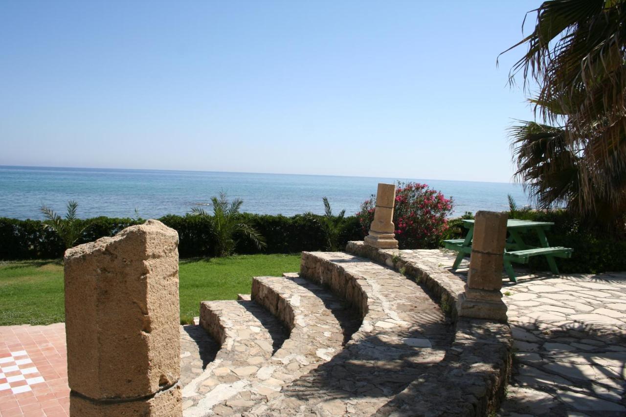Topset Hotel Agios Georgios  Exterior foto